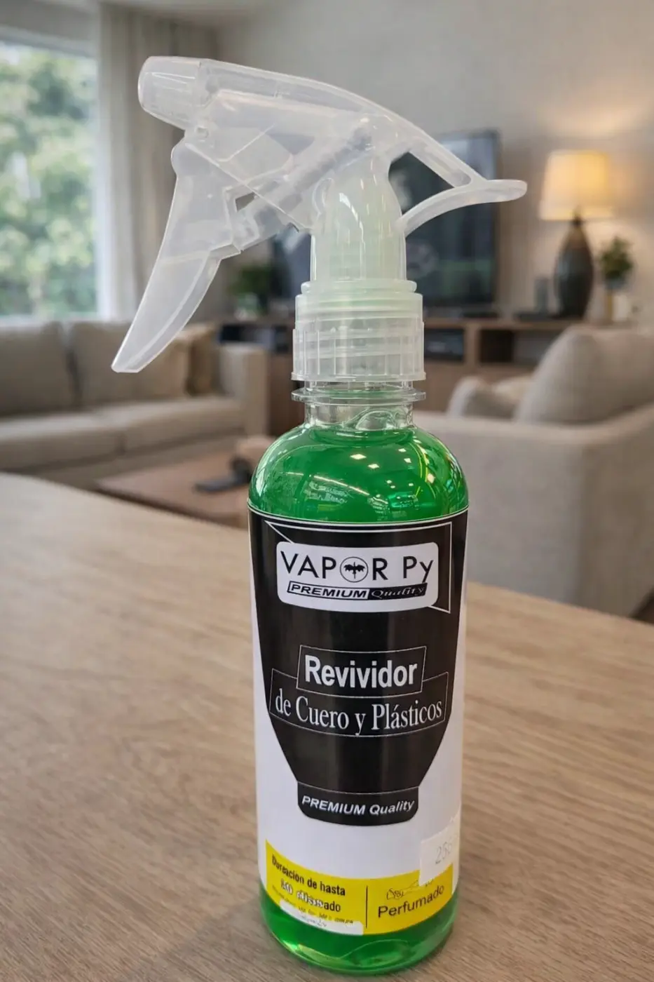 Revividor de plástico y cuero 500ml